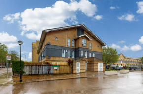 LEA - Elegant 1bed flat wparking 5 min to Hackney Wick